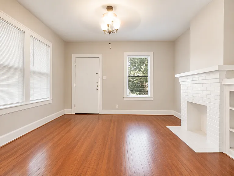 5928 Velasco Ave — Photo 7