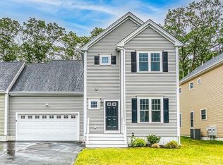 12 Brookview Ln #12, Mendon, MA 01756