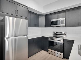 6094 Rosenthal Way NW #1, Edmonton, AB T5T 7E3