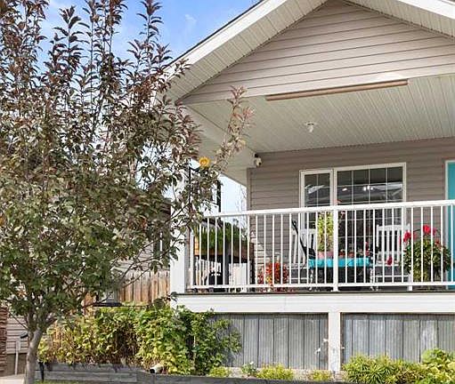 3rd image of 249 Somerset Way SE