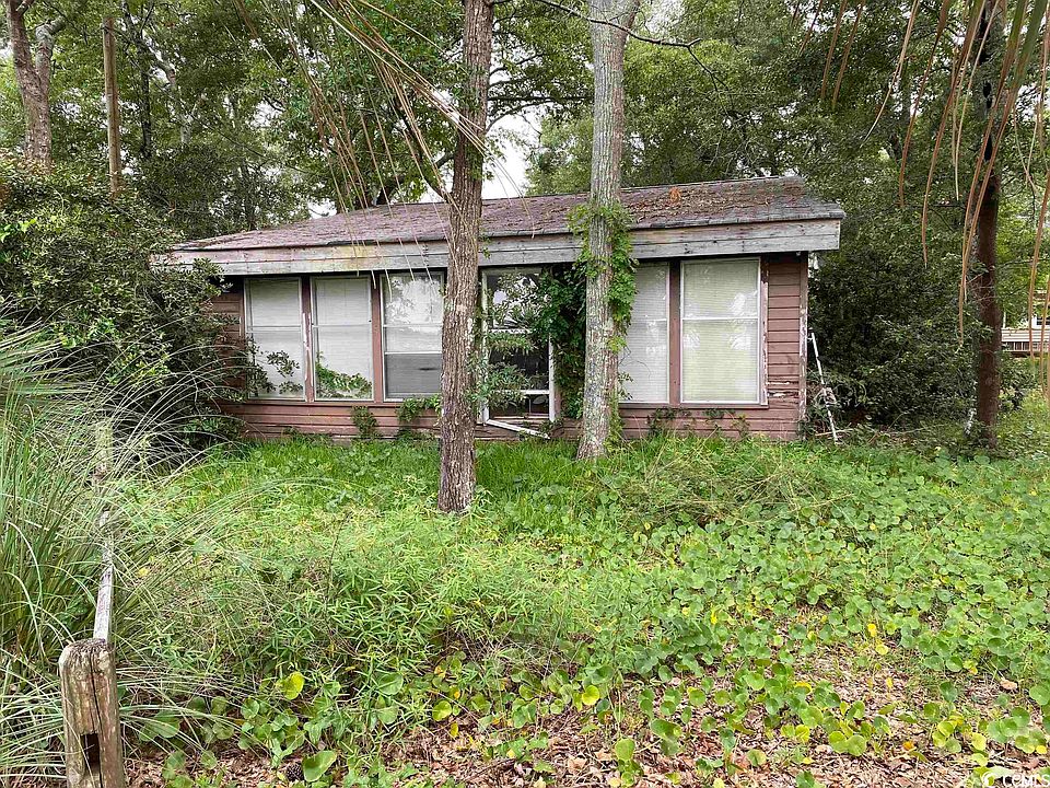 2nd image of 3700 Jordan Landing Rd.