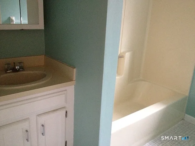 235 Red Oak Ln — Photo 8