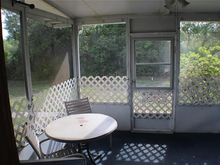 3045 Yorkshire Dr — Photo 16