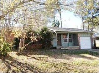 5005 Greenfield Dr, Little Rock, AR 72209