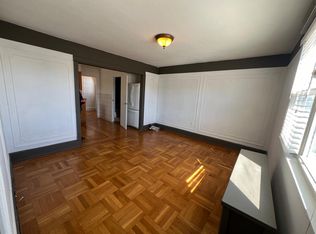 6805 59th Rd #2, Maspeth, NY 11378