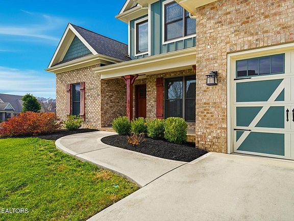 4th image of 2231 Misty Mountain Cir