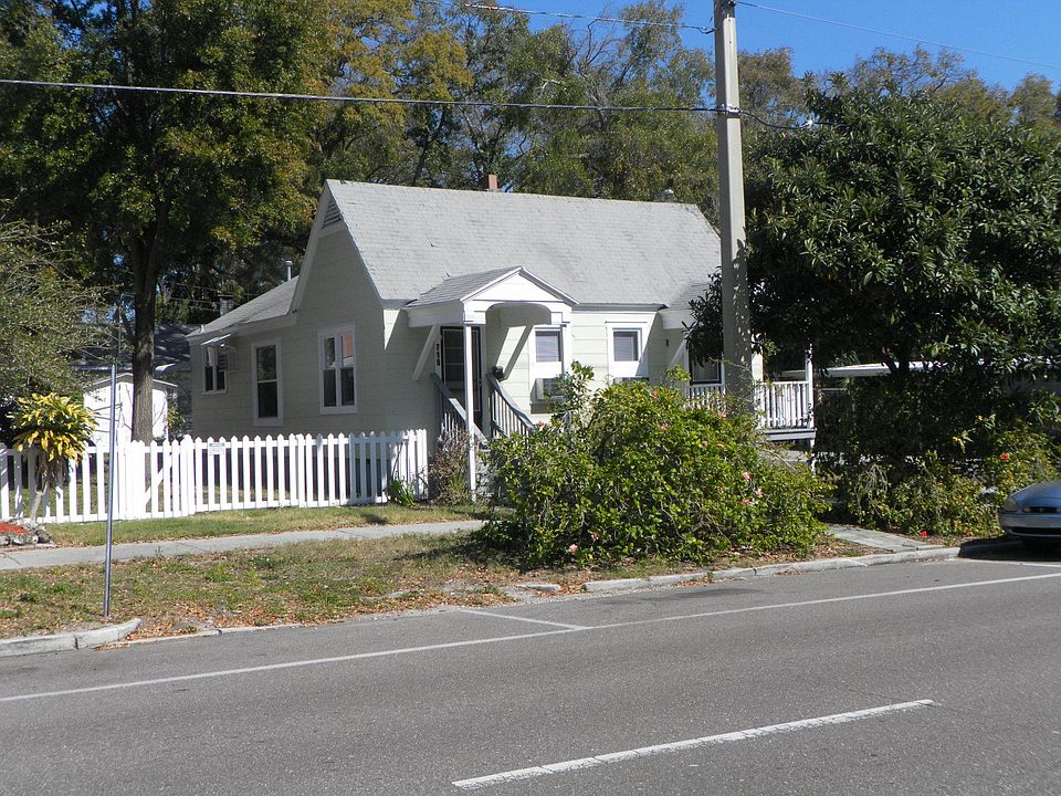 1st image of 719 4th Ave S