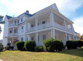 462 Coolidge Ave, Manchester, NH 03102