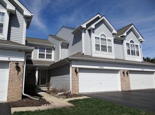 3820 Relstar Ct, Naperville, IL 60564