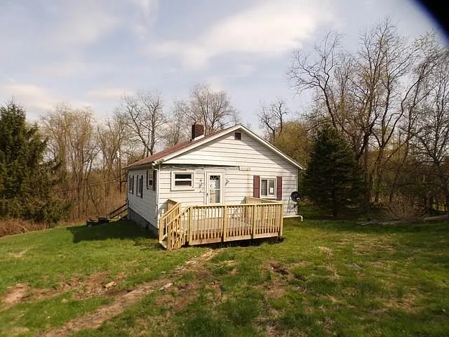 101 Poplar Aly photo 1