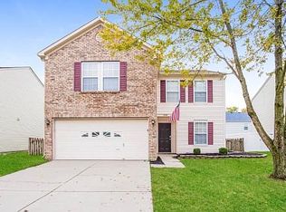 10104 Boysenberry Dr, Fishers, IN 46038