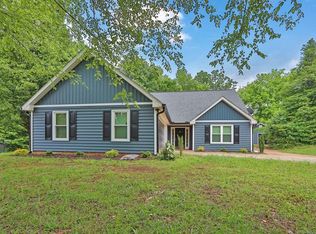 5166 Huntingford Dr, Gainesville, GA 30507
