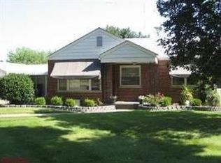 6607 Heege Rd, Affton, MO 63123