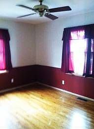 3rd image of 3448 Kenlawn St