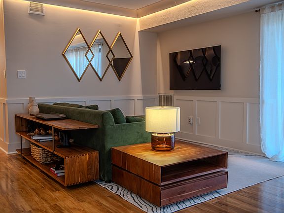 3rd image of 159 Main St APT 9C