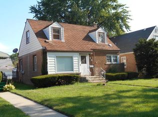 28 165th Pl, Calumet City, IL