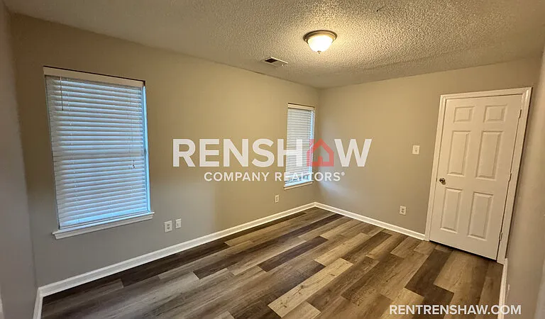 7251 Calebs Ln — Photo 8