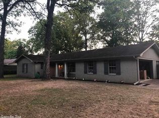 1235 Salem Rd, Conway, AR 72034