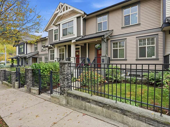 35298 Marshall Rd #7, Abbotsford, BC V3G 0E2