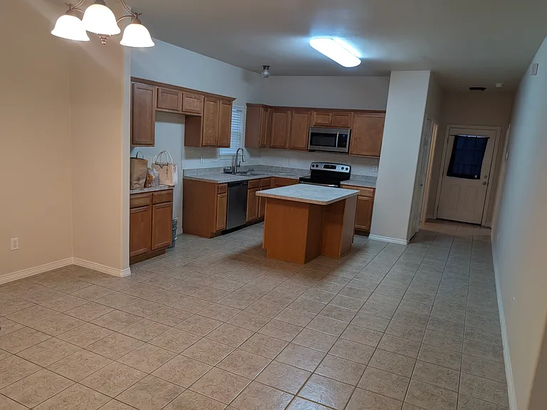 10215 Checkerberry Park Ln — Photo 5