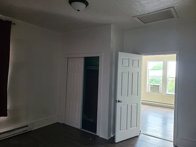 110 Summers St — Photo 21