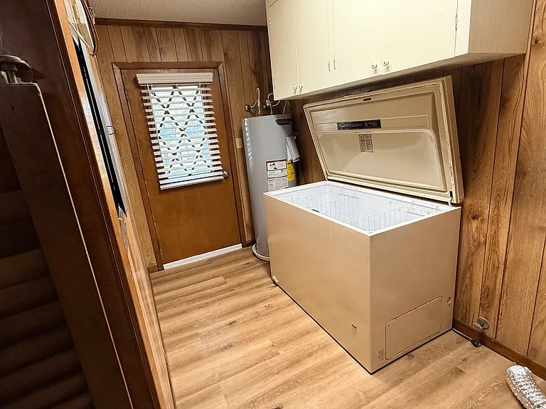 Laundry Room 2