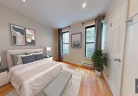 2nd image of 204 W 108th St APT 21