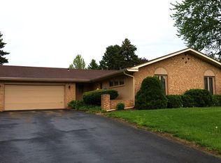 2203 Garden Creek Dr, Maumee, OH 43537