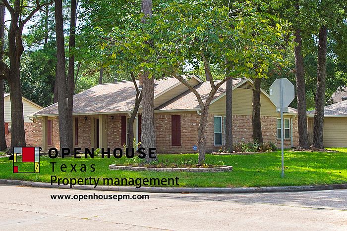 1st image of 2915 Woodland Grove Dr