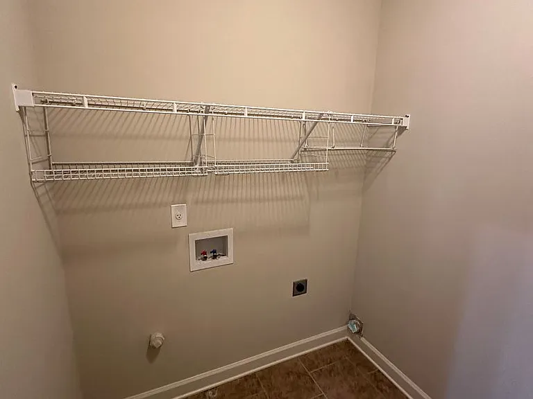 7294 Old South Dr — Photo 14