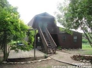220 Loma Vista St, New Braunfels, TX 78130