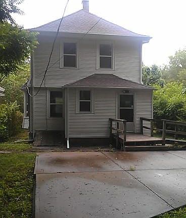 2nd image of 3818 E 11th St