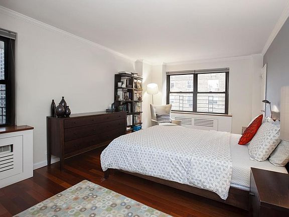 4th image of 165 W End Ave APT 7M