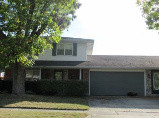 3928 Benfield Dr, Kettering, OH 45429