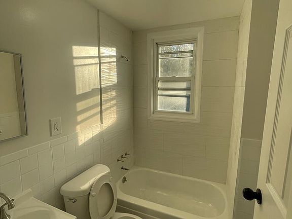 3rd image of 86 S 14th St #1-2