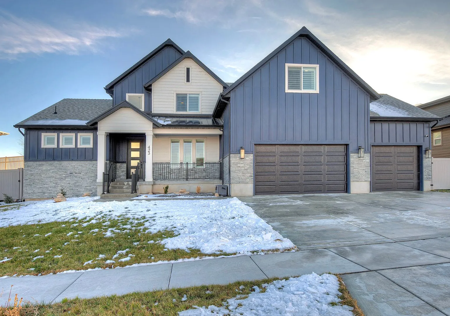 Luxury Smart Home with Lake & Mountain Views in Saratoga Springs — Photo 2
