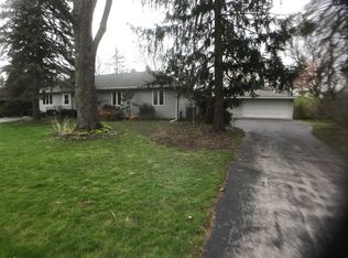 13 Countryside Ln, Prospect Heights, IL 60070