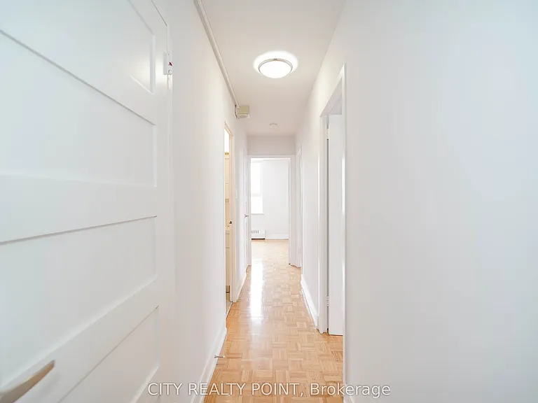 6200 Bathurst St #310 — Photo 14