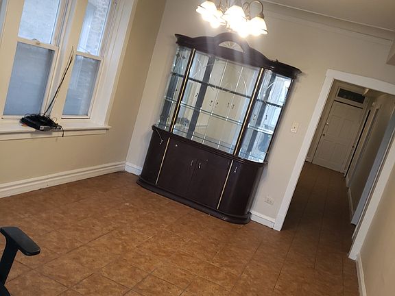 2nd image of 2609 W 55th St Unit 1