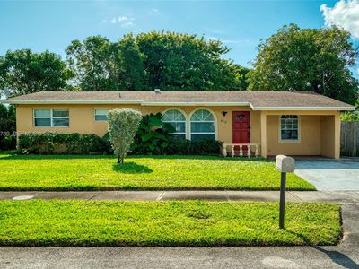 910 NE 49th St, Pompano Beach, FL, 33064