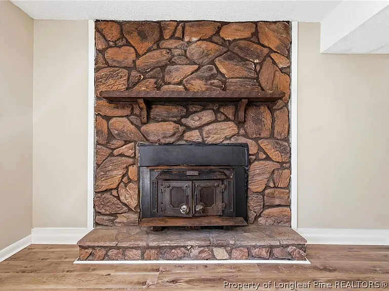 1902 Paisley Ave — Photo 25