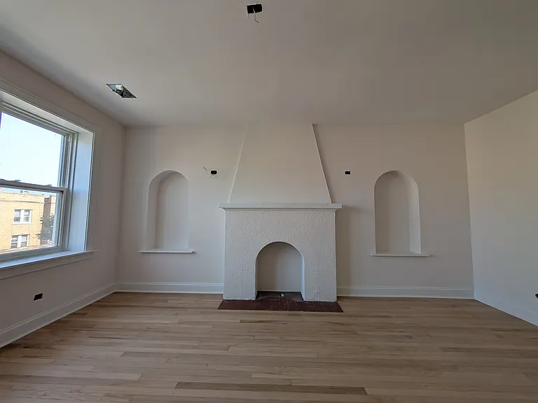 4048 N Mozart St #2 — Photo 7