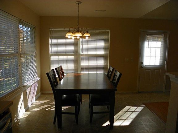 5th image of 1 Thorne Ln