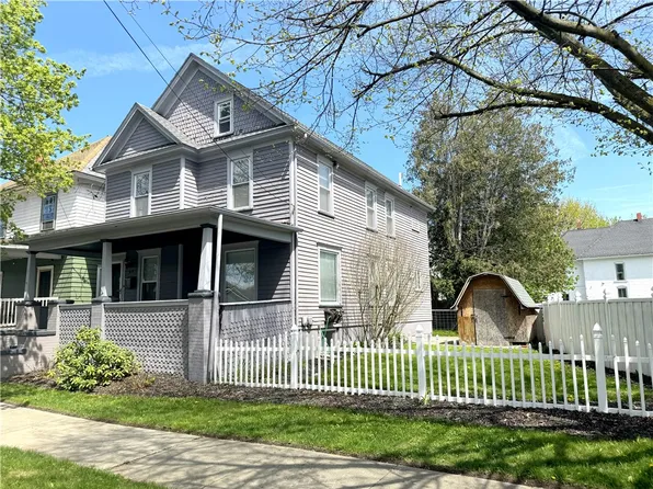 60 Elm St, Hornell, NY 14843