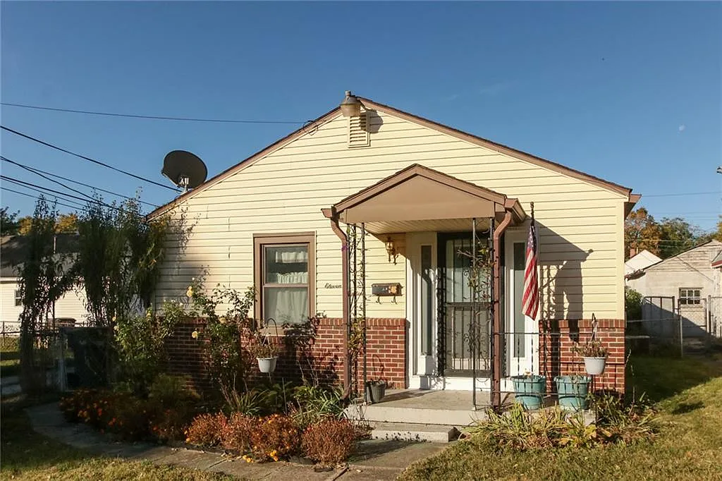 1118 N Exeter Ave photo 1