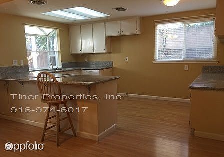 2nd image of 10058 Kern River Ct