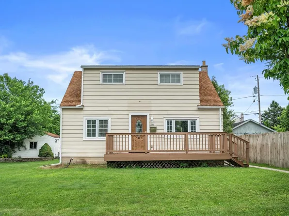3684 S 33rd STREET, Greenfield, WI 53221