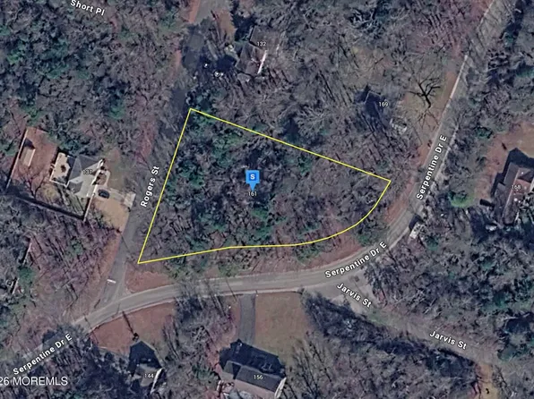 161 E Serpentine Drive E, Bayville, NJ 08721
