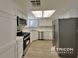 1684 Linn Ln, Las Vegas, NV 89156