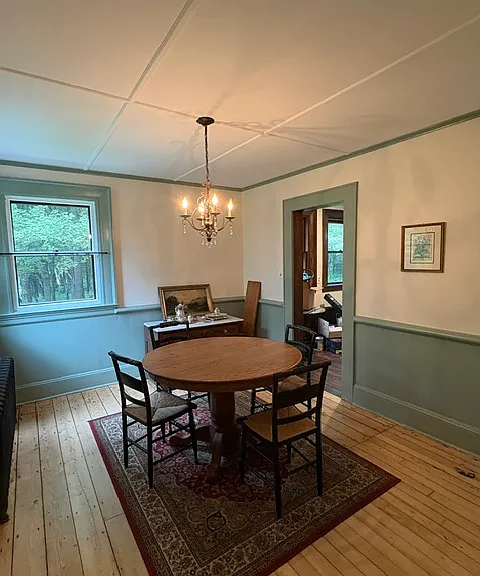 138 Walker St — Photo 17
